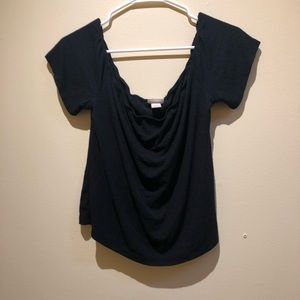 🖤  black off the shoulder ribbed crop top  🖤
